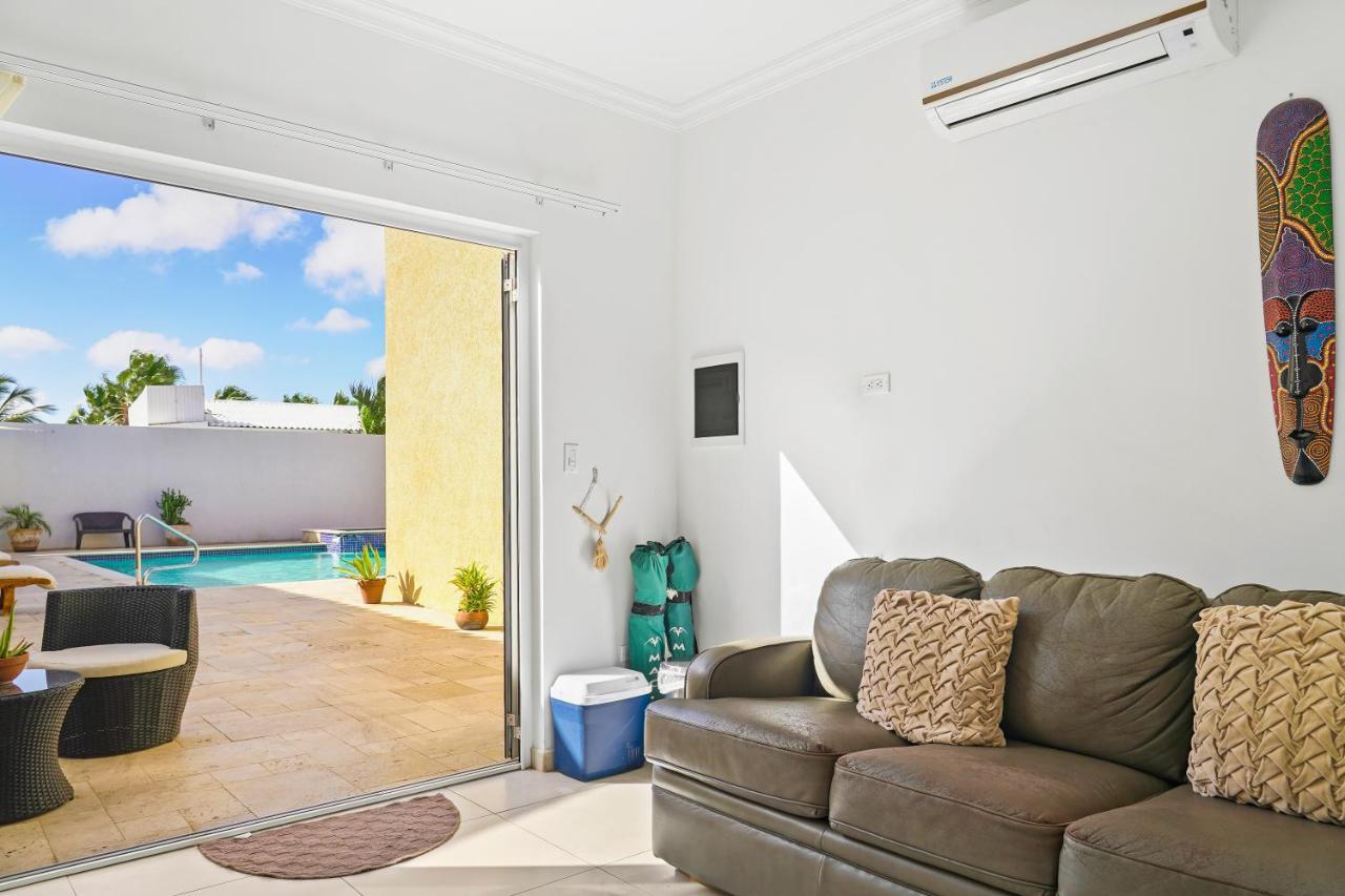 Aruba'S Bakval Suites Exterior foto